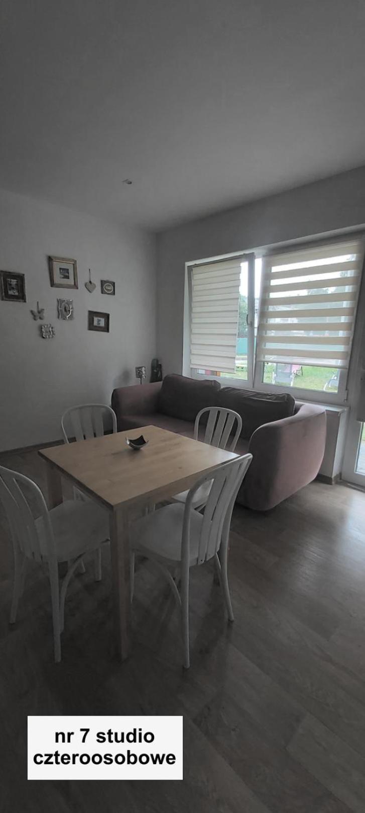 אוסטרוני מורסקי Willa Wieniotowo Apartamenty Przy Lesie I Plazy Ap Am Wald Und Strand מראה חיצוני תמונה
