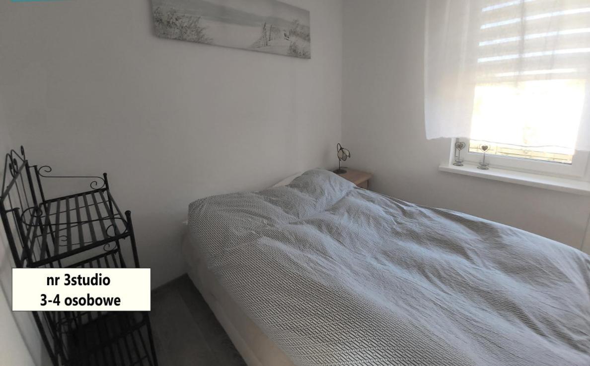 אוסטרוני מורסקי Willa Wieniotowo Apartamenty Przy Lesie I Plazy Ap Am Wald Und Strand מראה חיצוני תמונה