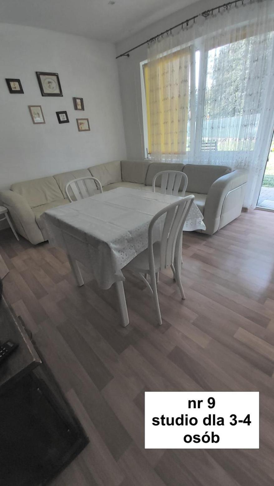 אוסטרוני מורסקי Willa Wieniotowo Apartamenty Przy Lesie I Plazy Ap Am Wald Und Strand מראה חיצוני תמונה